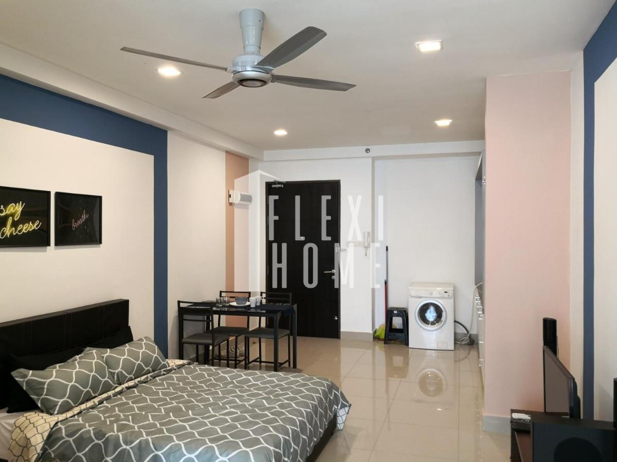 FlexiHome Shaftsbury: Day-Use Work Space in Cyberjaya Exterior photo