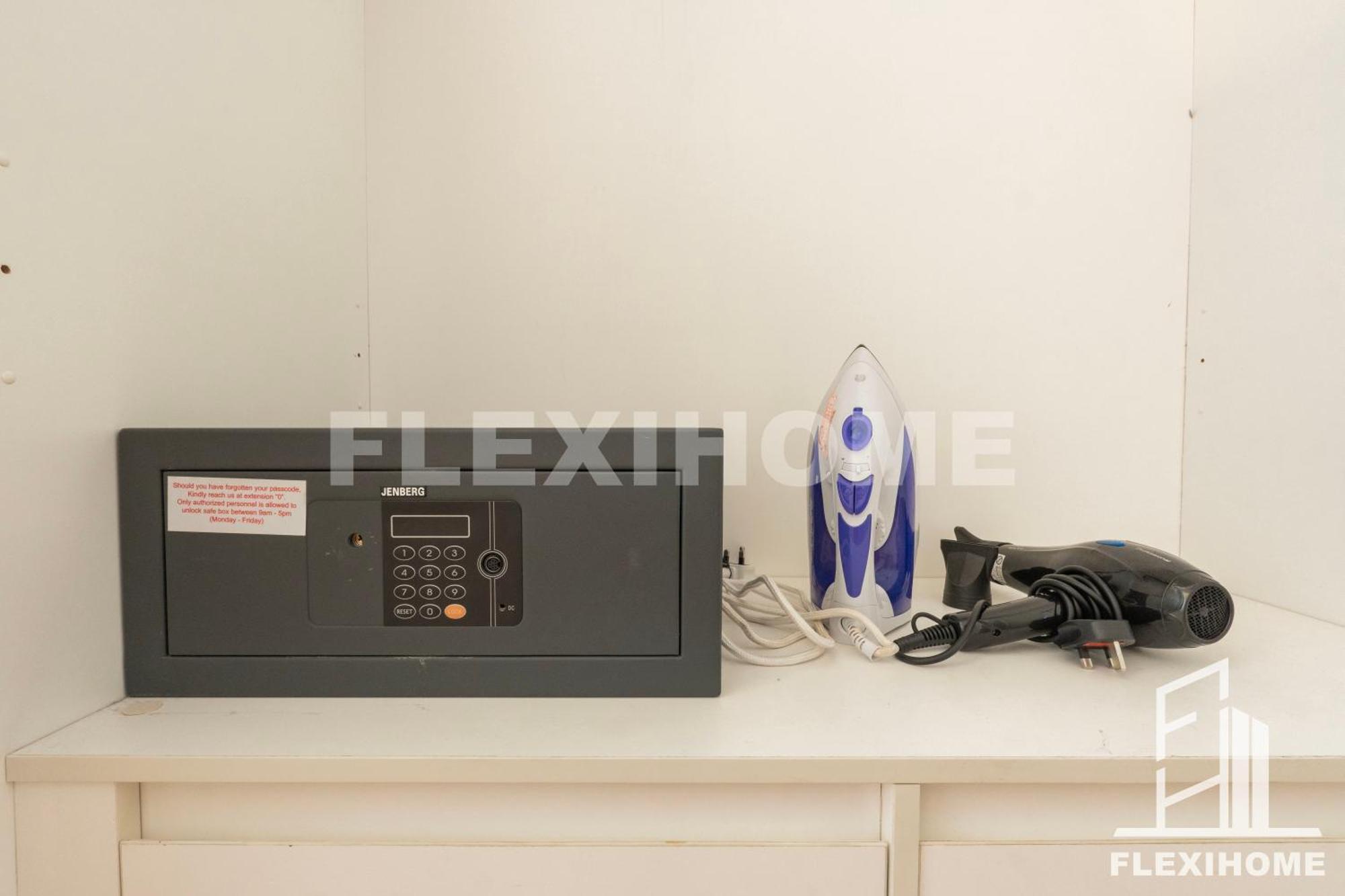 FlexiHome Shaftsbury: Day-Use Work Space in Cyberjaya Exterior photo